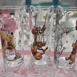 Disney Clear Glass Tumbler with White Logo and Pink Accents Pre-owned
